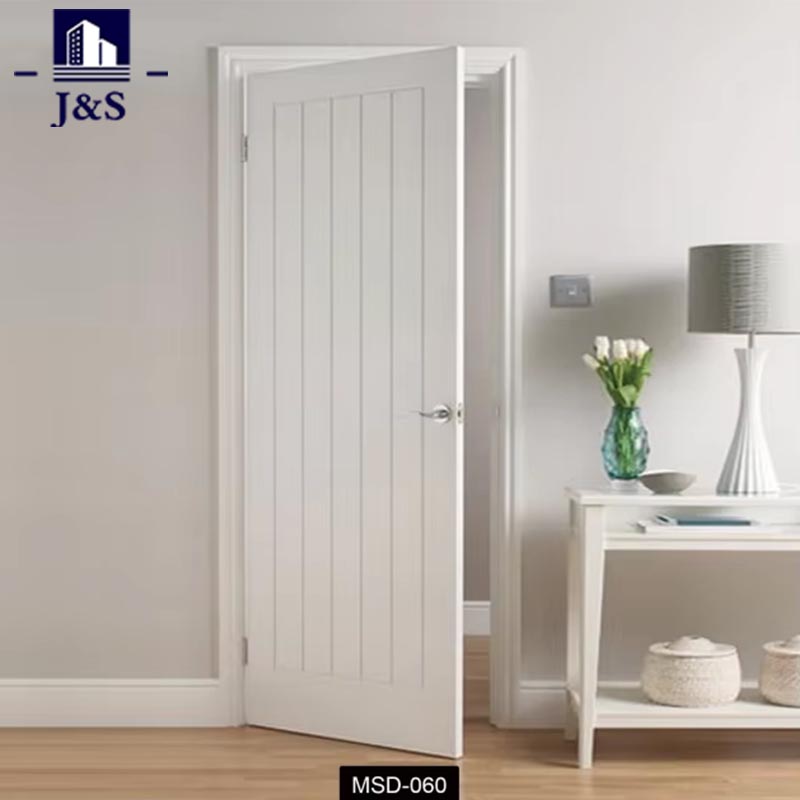 Moderna bela notranja vrata